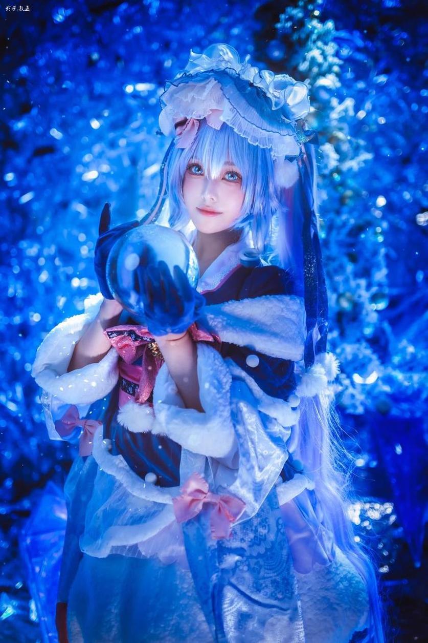 独一无二的cosplay体验！蜜汁猫裘工作女仆精选图包正式发布